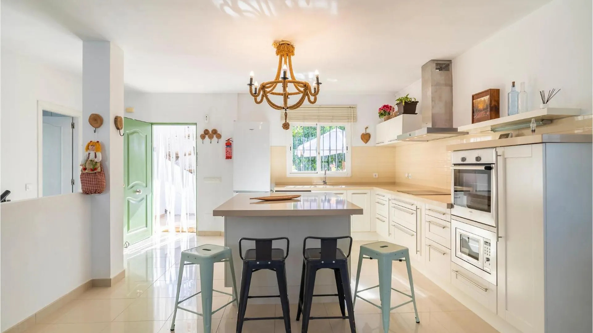 2 Bedroom Amazing Home In Vinuela 0*,  Spain