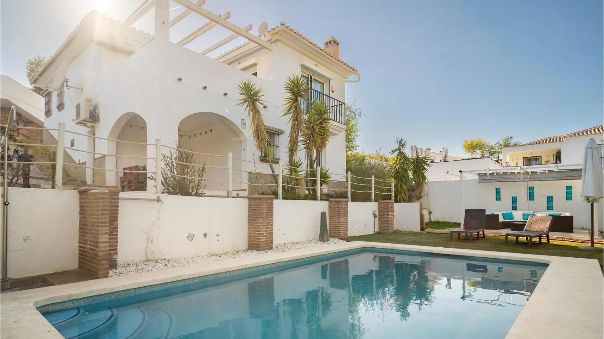 2 Bedroom Amazing Home In Vinuela